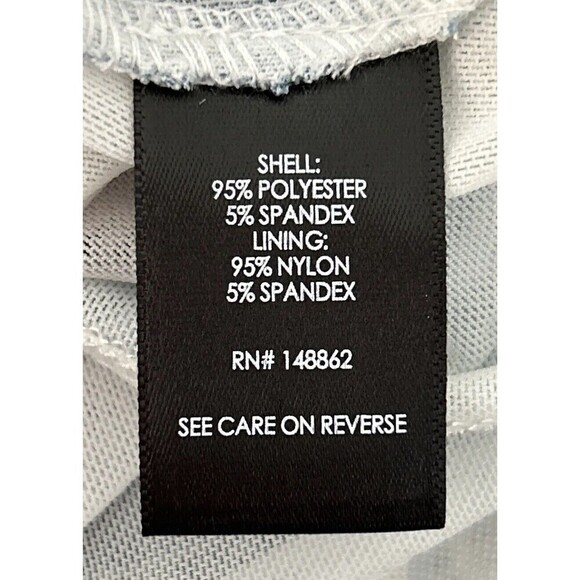 Torrid Stretch Mesh Crew Neck Ruched Top Floral Plus Size 3X (22-24) - Picture 2 of 13